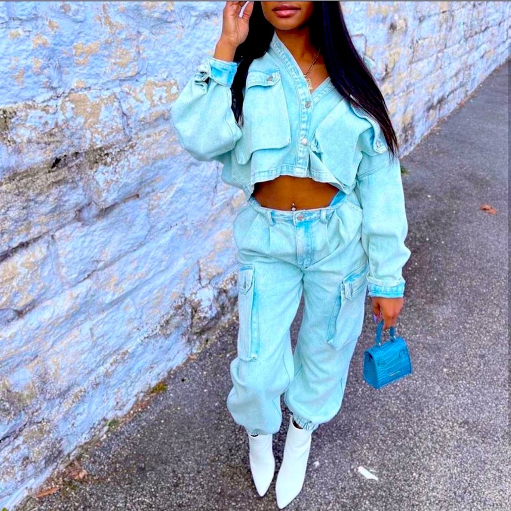 Lightly used denim 2 piece set!